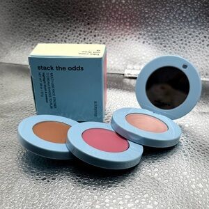 Alleyoop Stack The Odds Blush, Bronzer & Highlighter Trio in
Sassy Pants